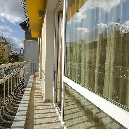 Mini Apartment