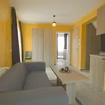 Mini Sofia